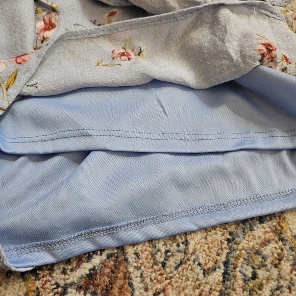 Adorable Floral Faux Wrap Romper Ruffle Hem Shorts Altar'd State Medium - Picture 11 of 13